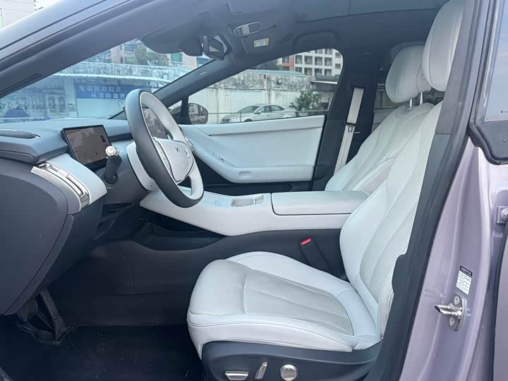 Фото 4 - XPeng F57