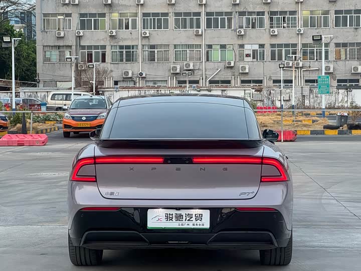 Фото 8 - XPeng F57