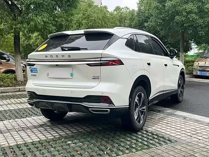 Фото 8 - Roewe RX5