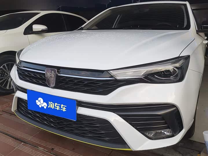 Фото 1 - Roewe i5