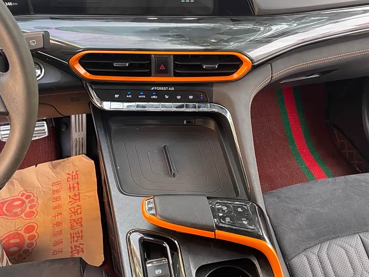 Фото 7 - Changan UNI-T