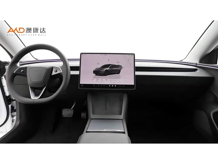 Фото 5 - Tesla Model 3