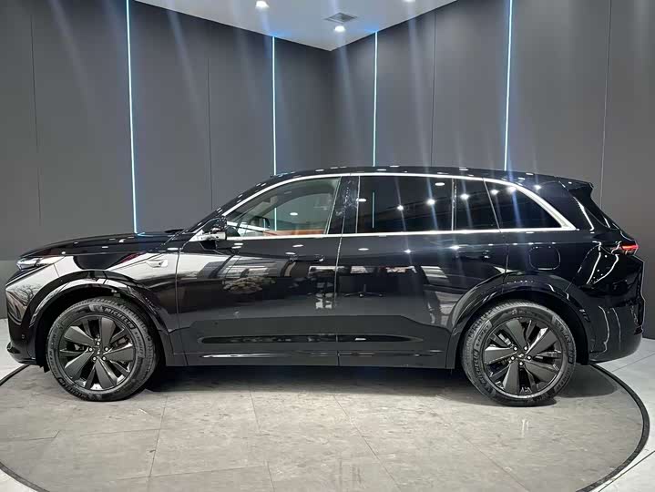 Photo 4 - LiXiang L7