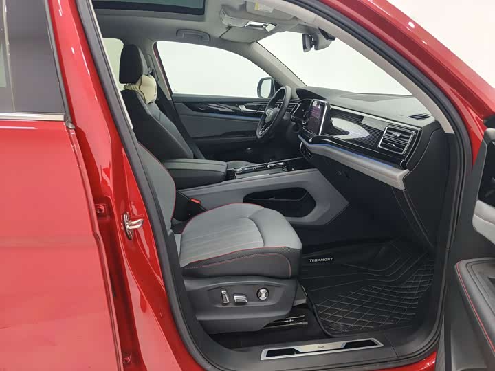 Фото 9 - Volkswagen Teramont X