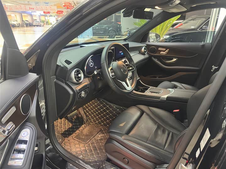 Фото 4 - Mercedes-Benz GLC-Class