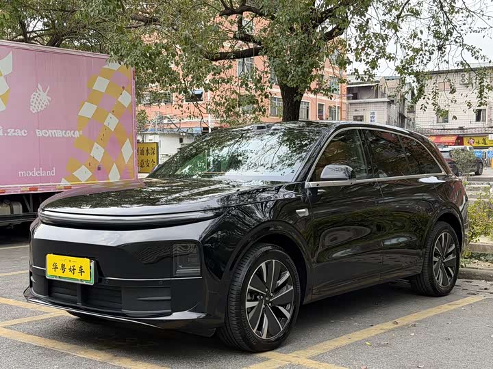 Photo 1 - LiXiang L6