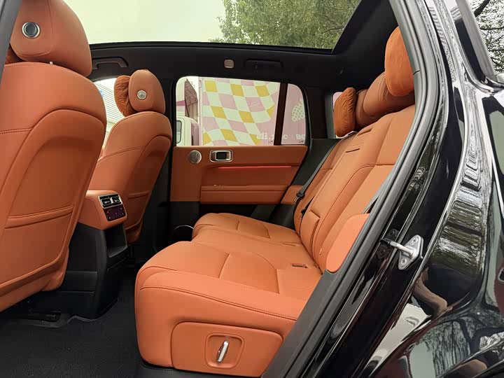 Photo 6 - LiXiang L6