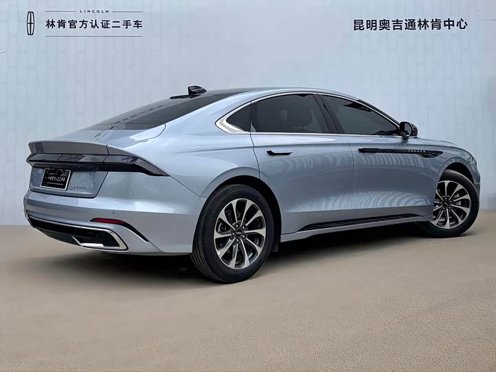 Photo 4 - Lincoln Z (Zephyr)