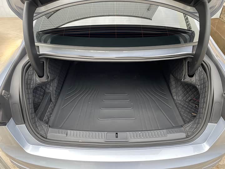 Photo 9 - Lincoln Z (Zephyr)