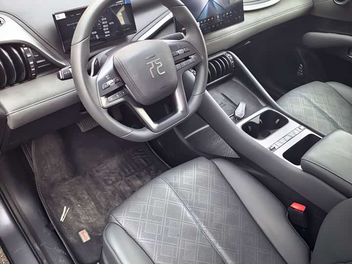 Фото 5 - BYD Yuan Plus