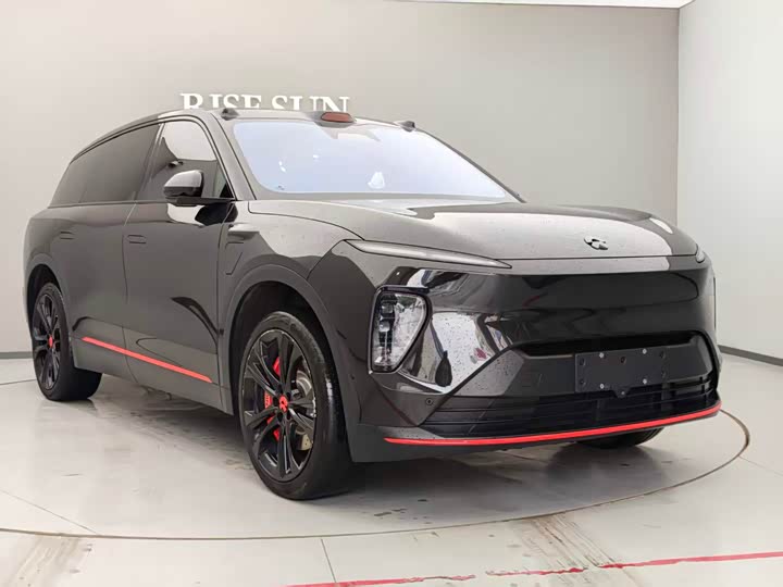 Фото 3 - Nio ES8