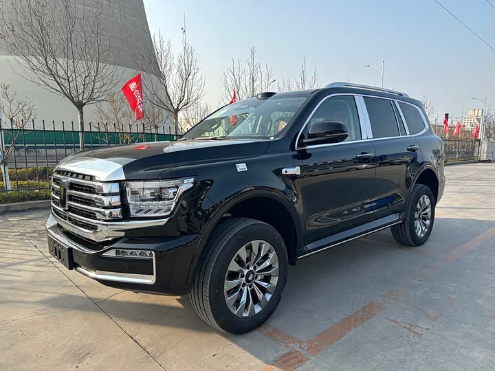 Фото 1 - Tank 500 Hybrid