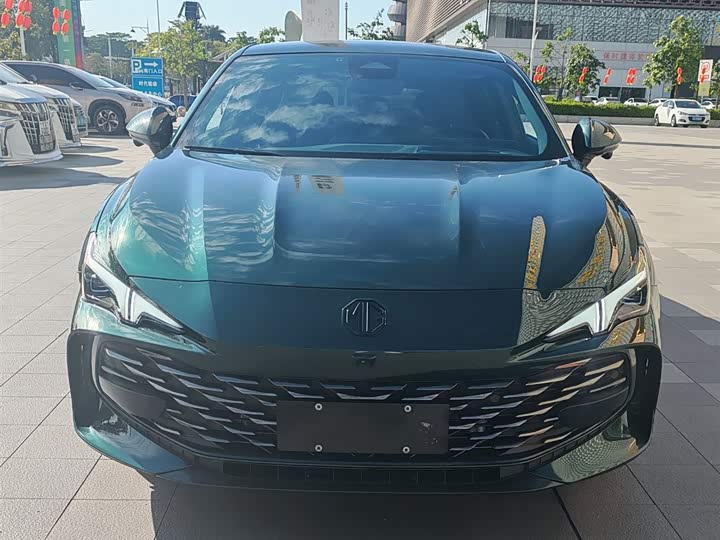 Фото 2 - MG Motor 7