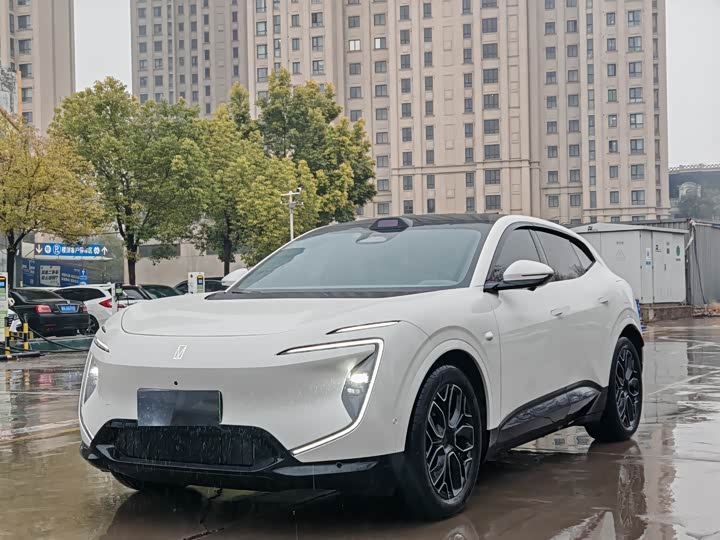 Фото 1 - Avatr 07