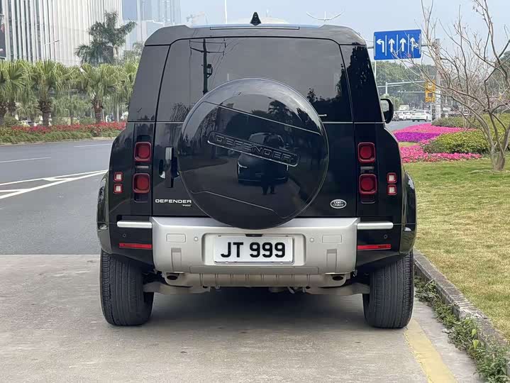 Фото 5 - Land Rover Defender