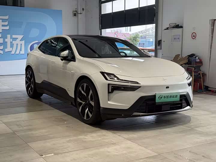 Фото 3 - Polestar 4