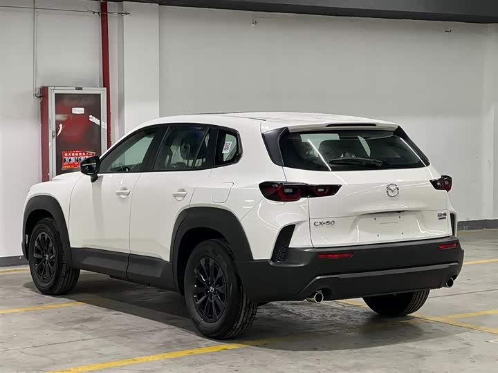 Фото 4 - Mazda CX-50