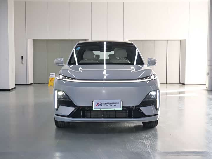 Фото 3 - Changan Deepal S09