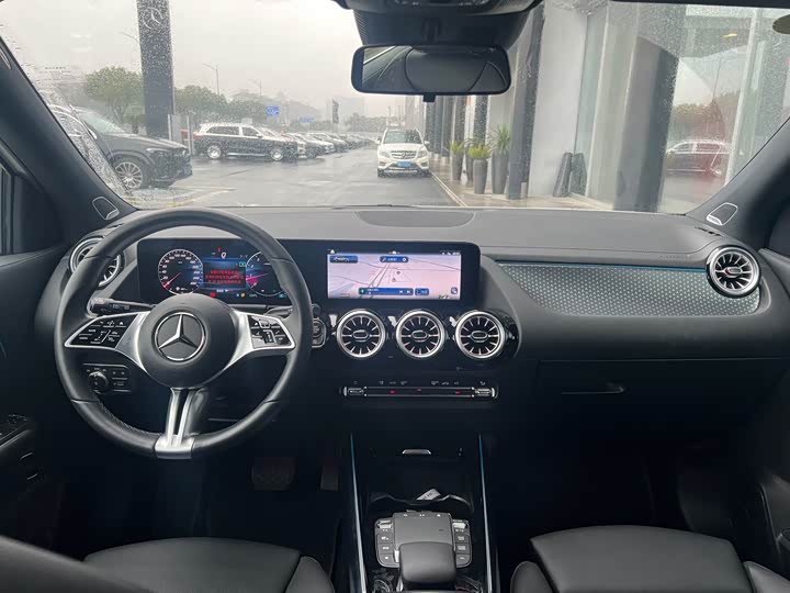 Фото 5 - Mercedes-Benz GLA-Class