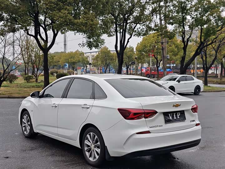 Фото 9 - Chevrolet Monza