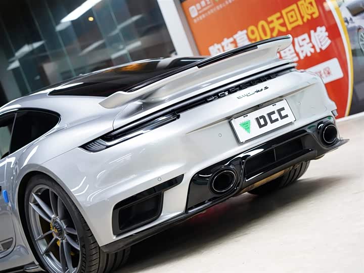 Фото 2 - Porsche 911