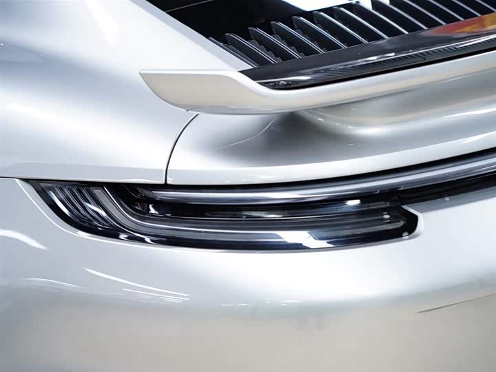 Фото 3 - Porsche 911