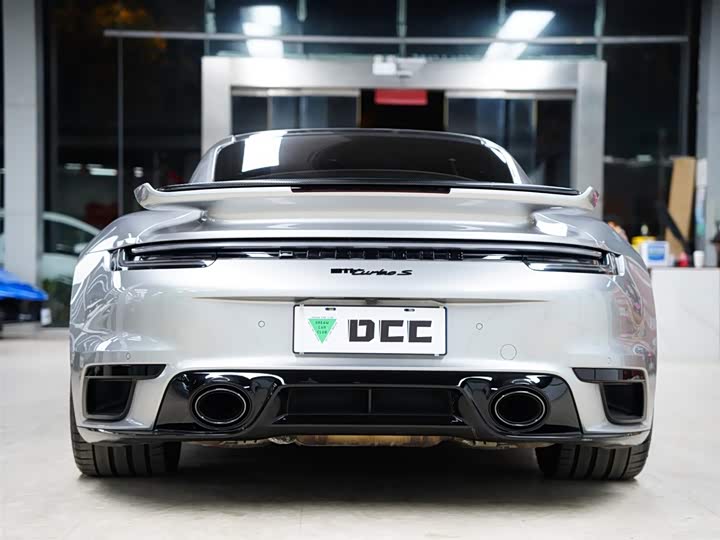 Фото 7 - Porsche 911