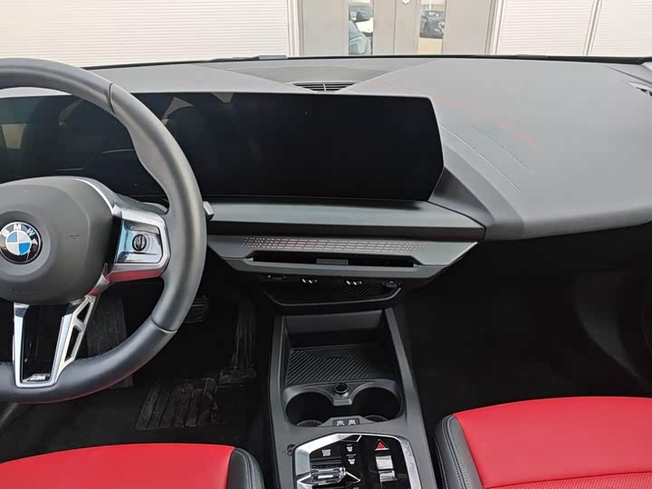 Photo 3 - BMW 2 Series