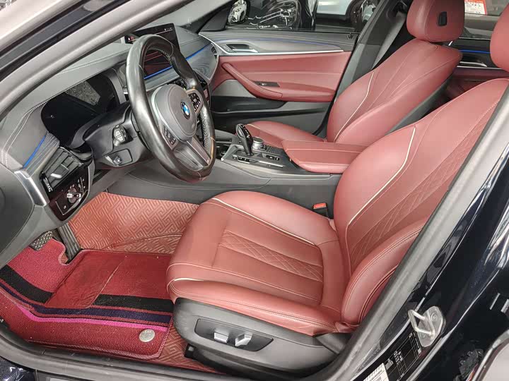 Фото 4 - BMW 5 Series