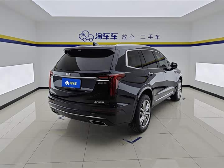 Фото 3 - Cadillac XT6