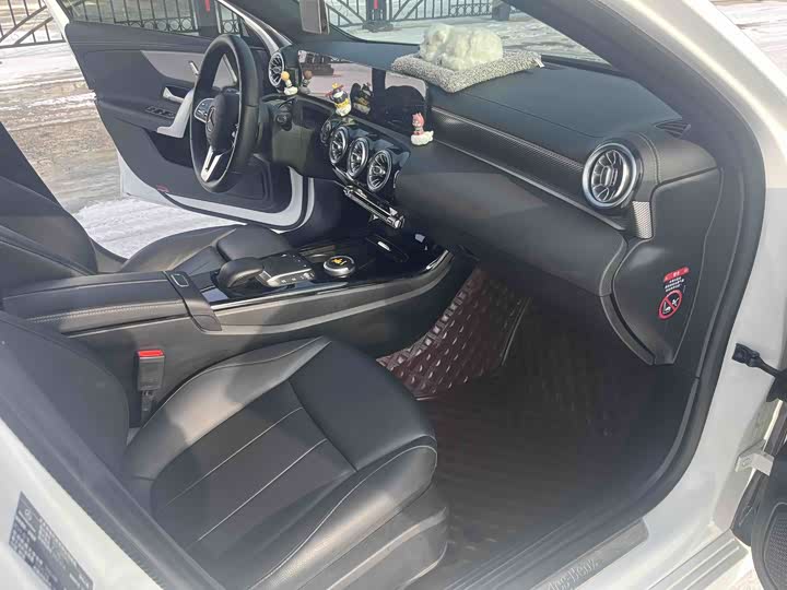 Фото 5 - Mercedes-Benz A-Class