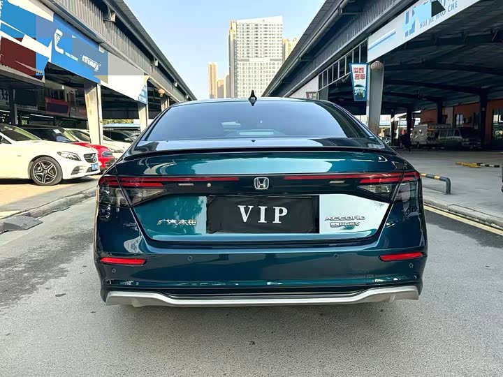 Фото 5 - Honda Accord Hybrid