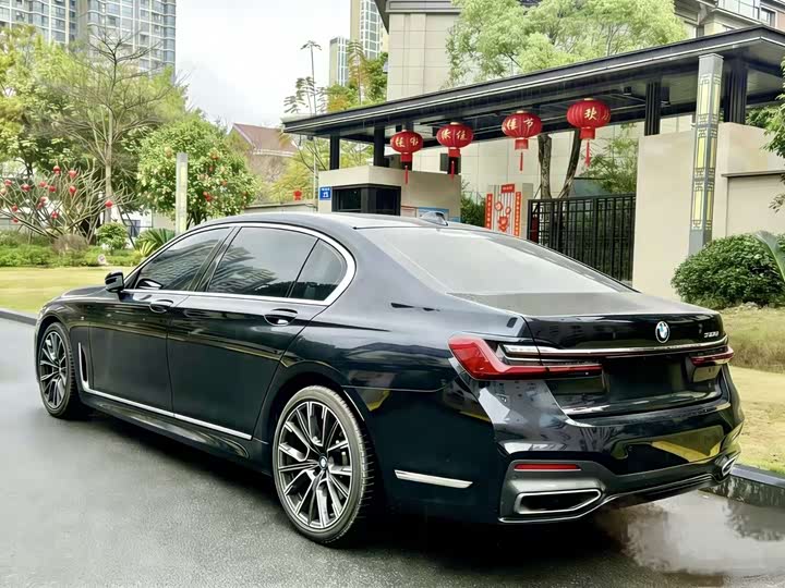 Фото 7 - BMW 7 Series