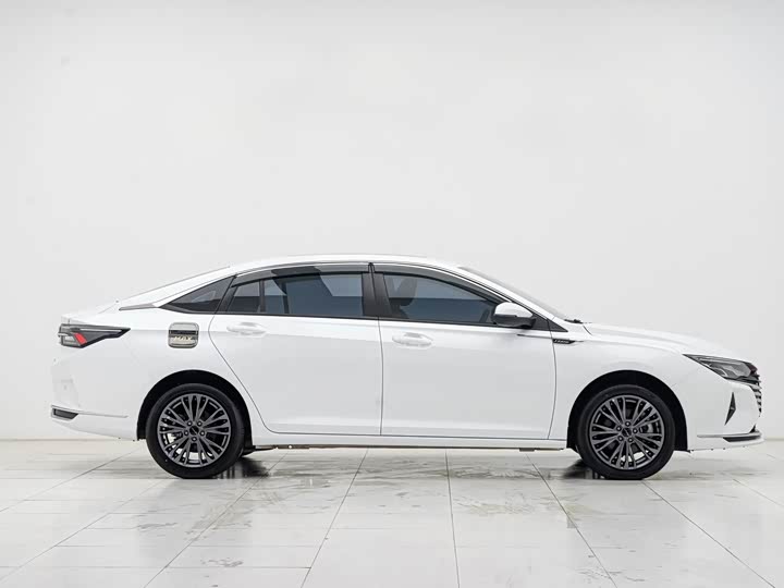 Фото 3 - Dongfeng Aeolus Yixuan Max