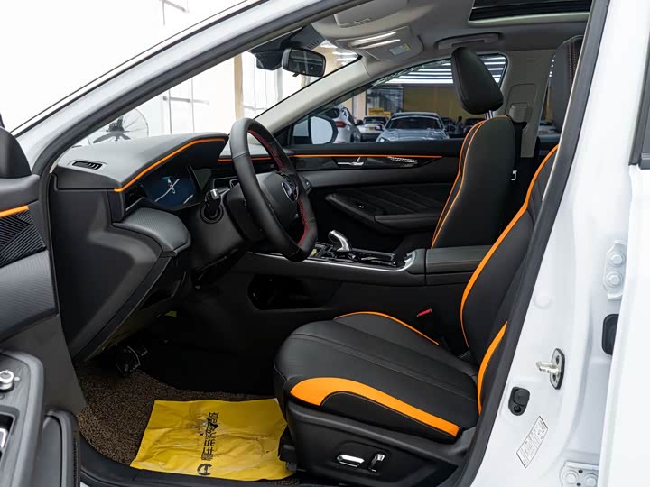 Фото 6 - Dongfeng Aeolus Yixuan Max