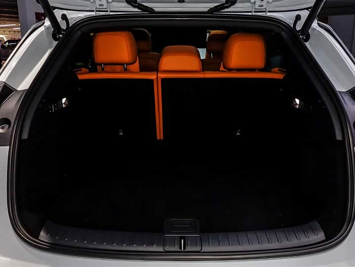 Фото 6 - LiXiang i6