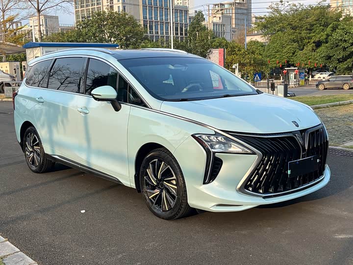 Фото 3 - Dongfeng Forthing Yacht