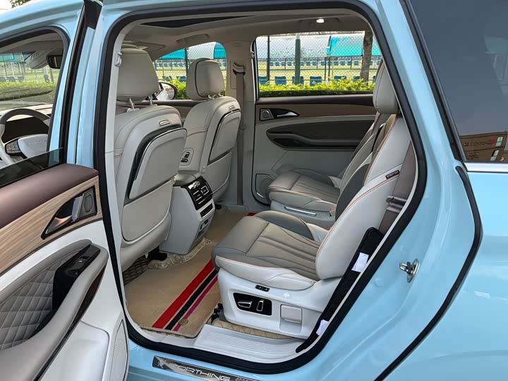 Фото 9 - Dongfeng Forthing Yacht