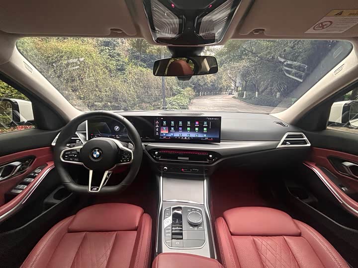 Photo 5 - BMW 3 Series