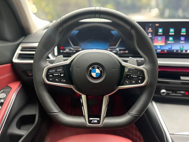 Photo 9 - BMW 3 Series