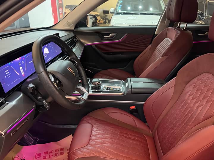 Фото 4 - Hongqi HS5