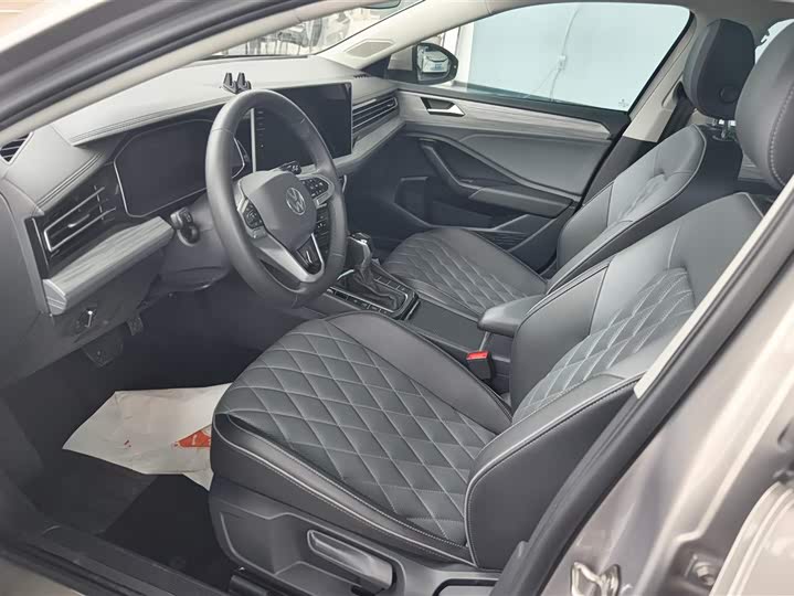 Фото 9 - Volkswagen Sagitar L