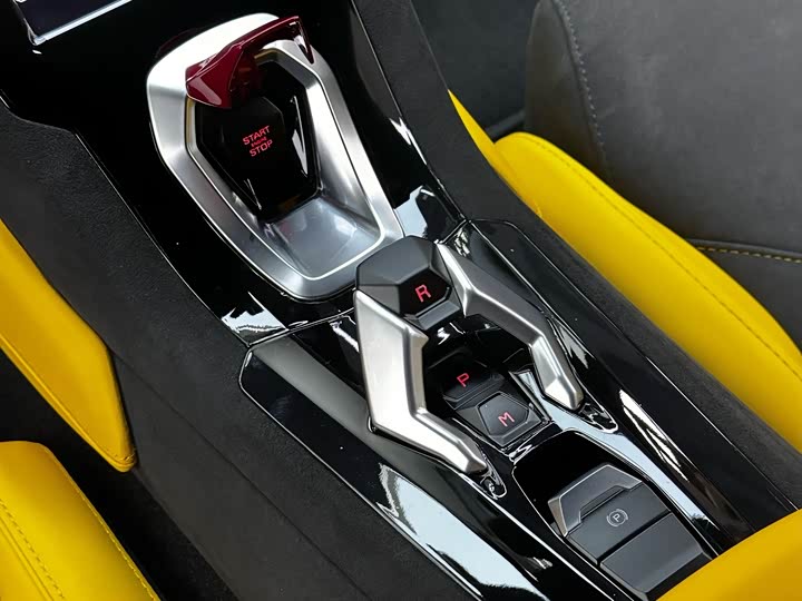 Фото 5 - Lamborghini Huracán