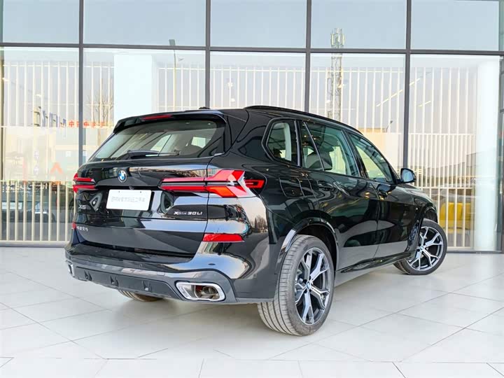Фото 9 - BMW X5