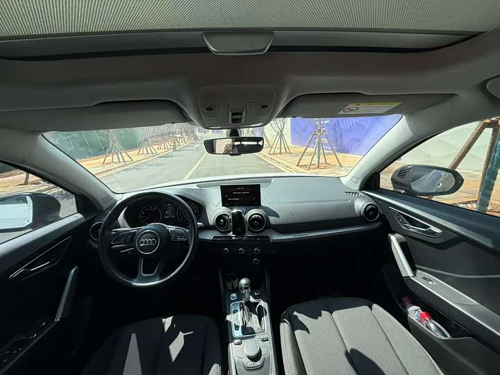 Фото 5 - Audi Q2L