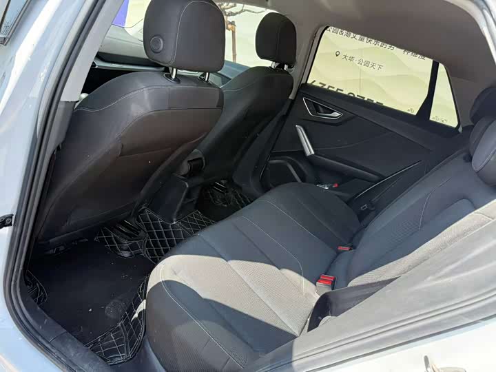 Фото 6 - Audi Q2L