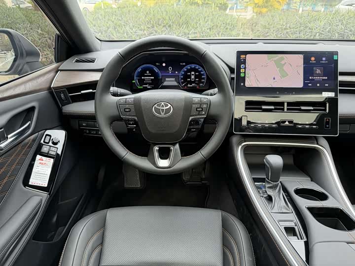 Фото 7 - Toyota Avalon