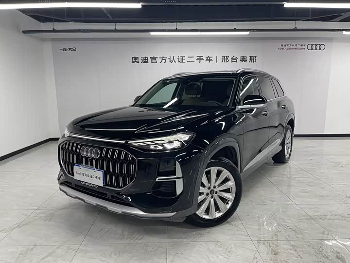 Фото 1 - Audi Q6