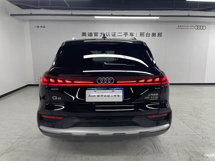 Фото 4 - Audi Q6