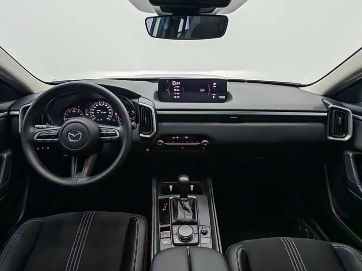 Фото 9 - Mazda CX-50